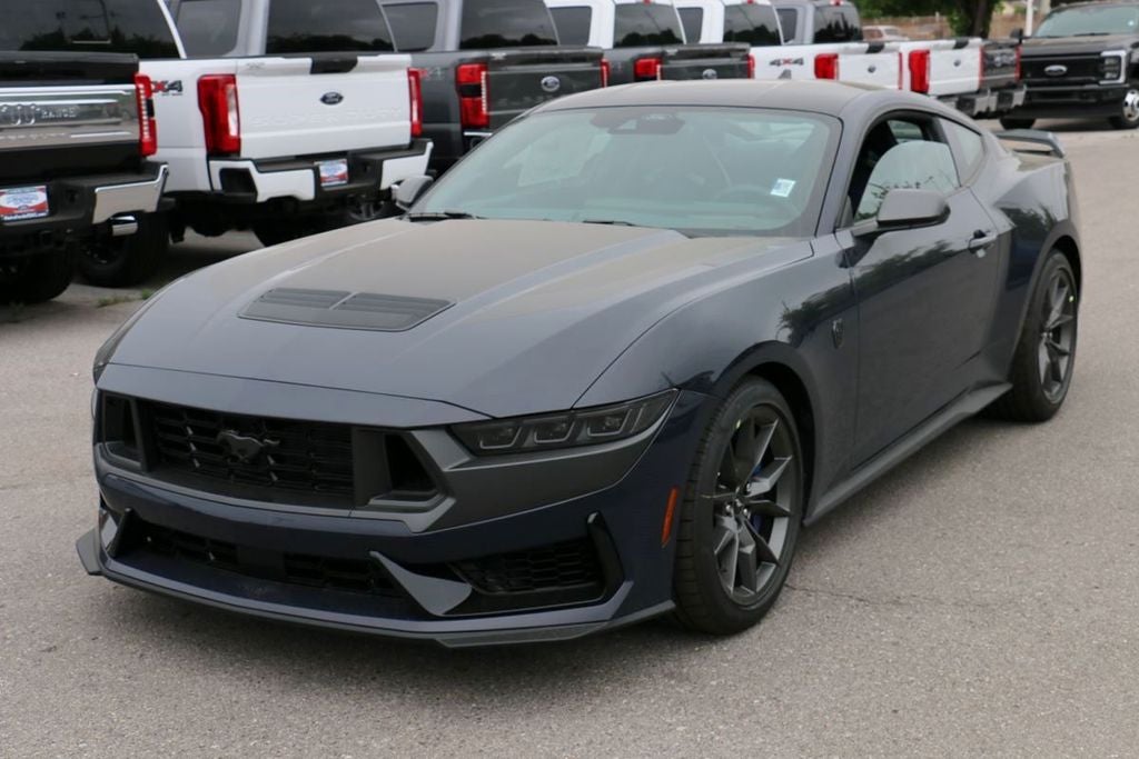 2026 Ford Mustang Dark Horse