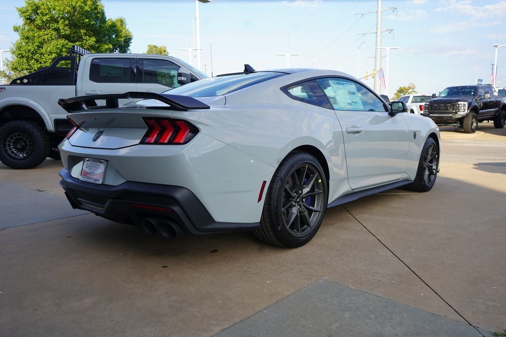 2026 Ford Mustang Dark Horse