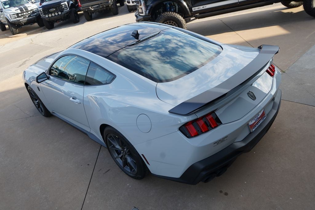 2026 Ford Mustang Dark Horse