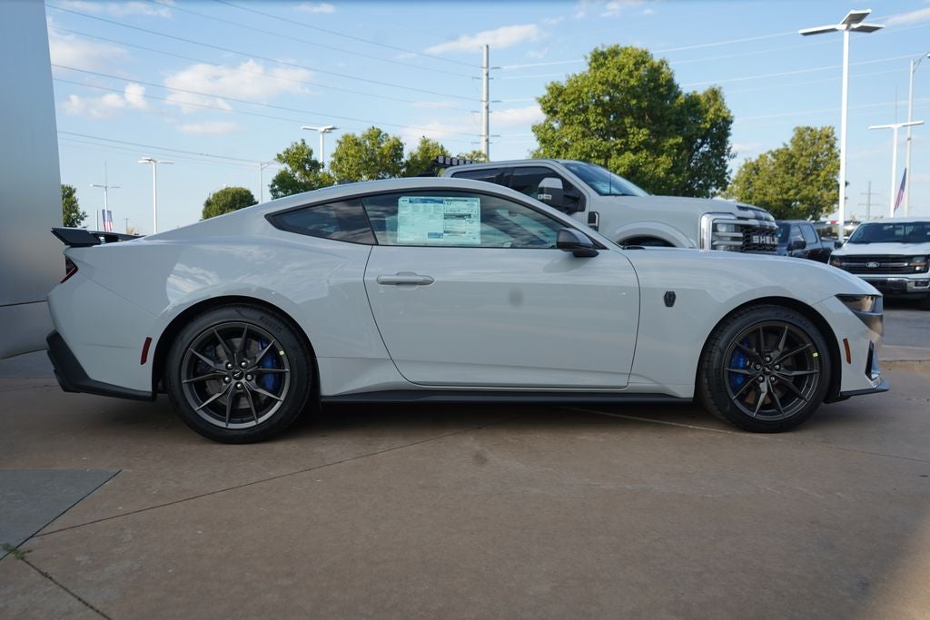 2026 Ford Mustang Dark Horse