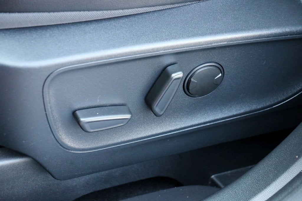 2024 Ford Escape Hybrid ST-Line Elite