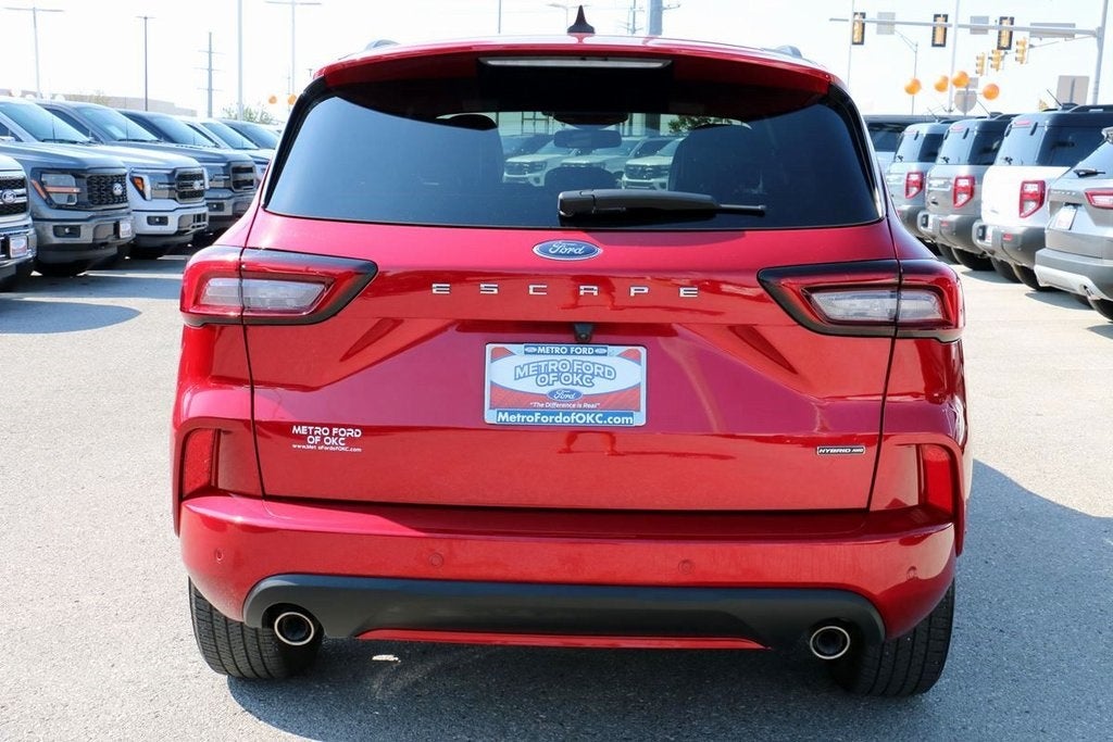 2024 Ford Escape Hybrid ST-Line Elite