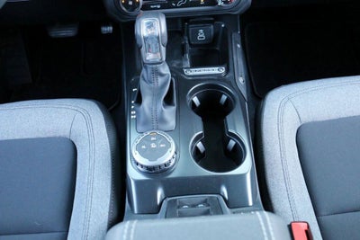 2026 Ford Bronco Base Custom