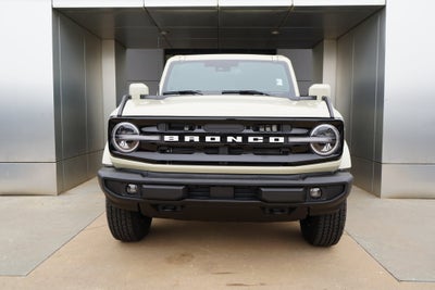 2026 Ford Bronco Outer Banks