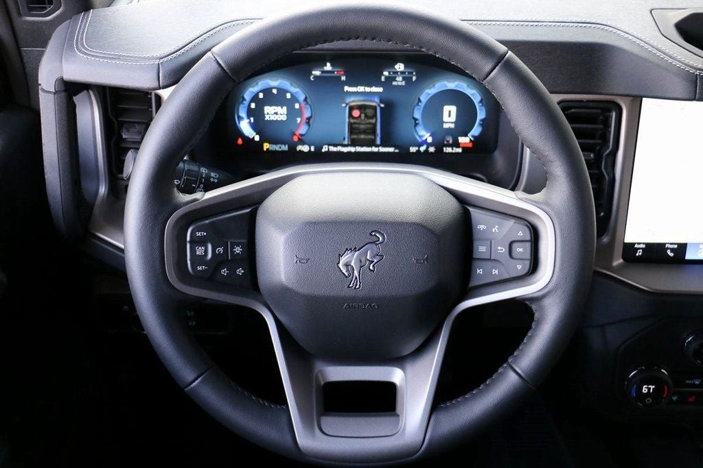 2026 Ford Bronco Outer Banks Custom