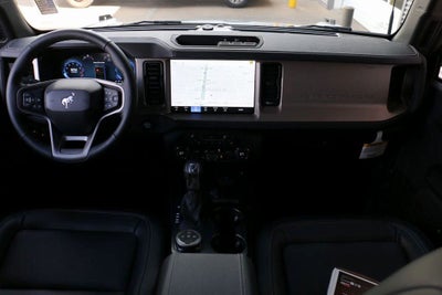 2026 Ford Bronco Outer Banks Custom