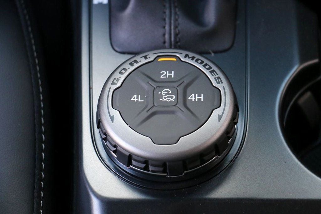 2026 Ford Bronco Outer Banks Custom