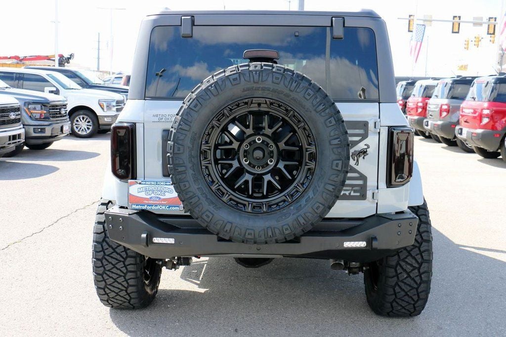 2026 Ford Bronco Outer Banks Custom