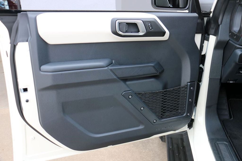 2026 Ford Bronco Outer Banks 60th Anniversary Package