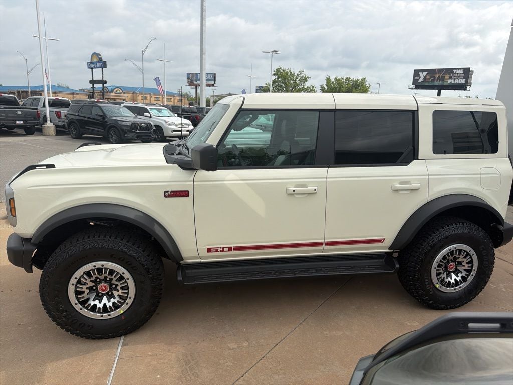 2026 Ford Bronco Outer Banks 60TH ANNIVERSARY