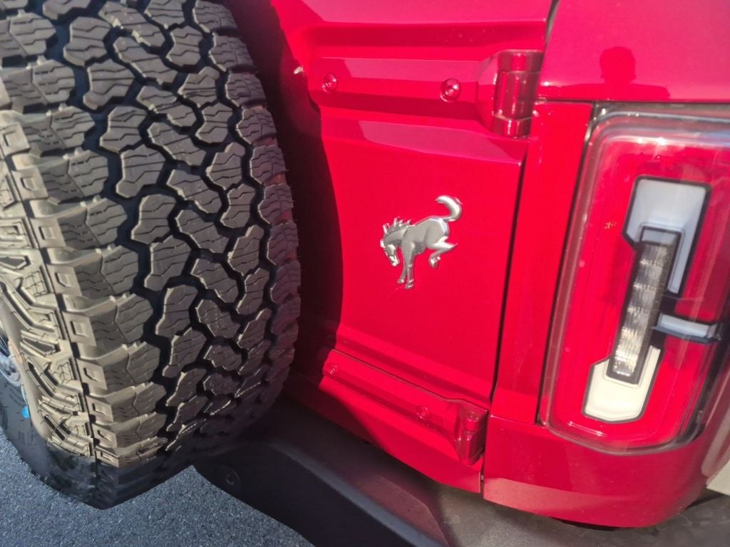 2026 Ford Bronco Outer Banks 60TH ANNIVERSARY PKG