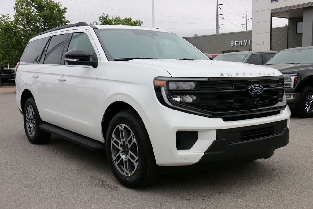 2026 Ford Expedition Active