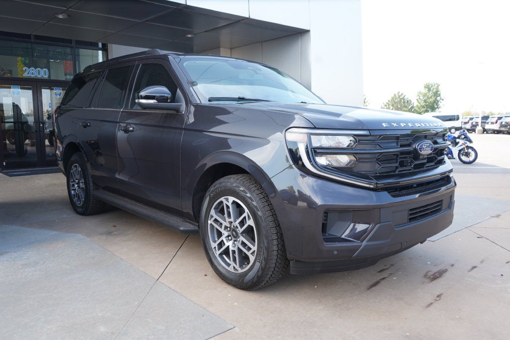 2026 Ford Expedition Active