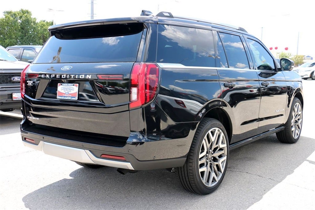 2025 Ford Expedition Platinum