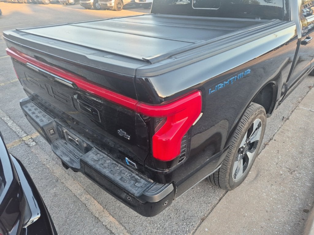 2023 Ford F-150 Lightning Platinum