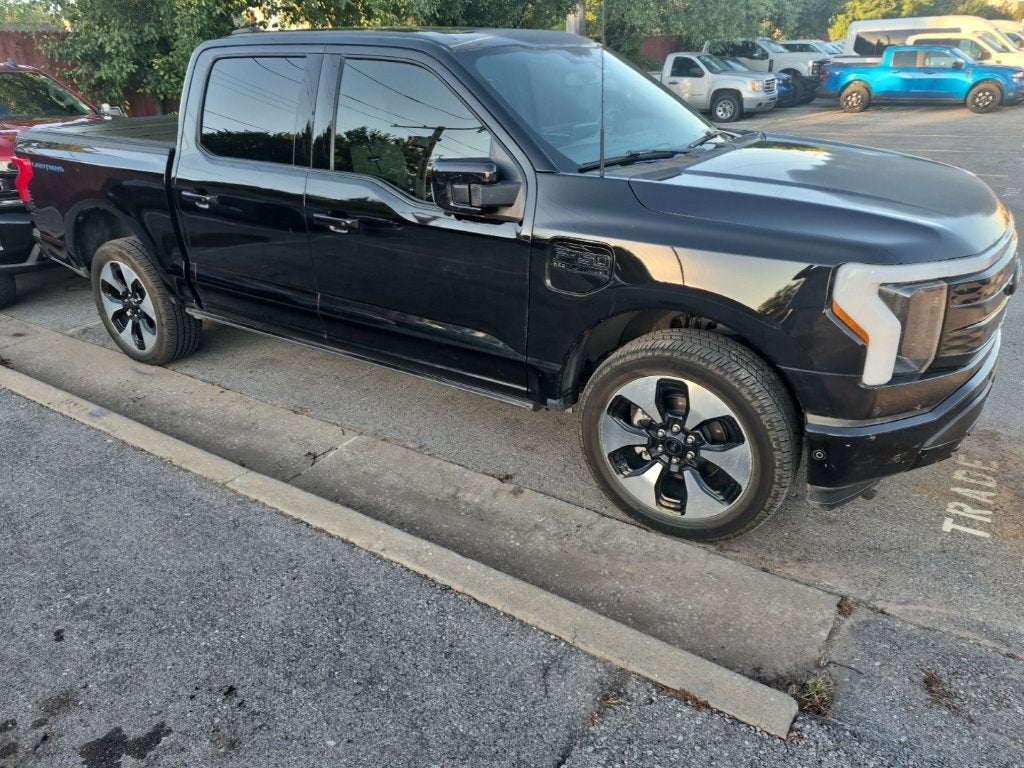 2023 Ford F-150 Lightning Platinum
