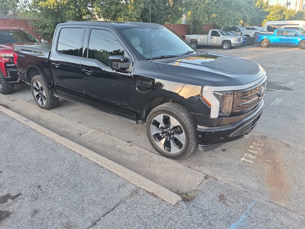 2023 Ford F-150 Lightning Platinum