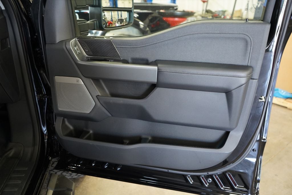 2026 Ford F-250SD Lariat ROUSH