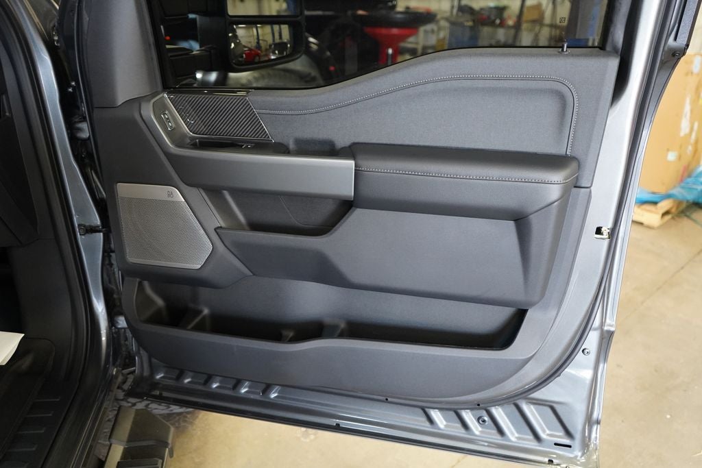 2026 Ford F-250SD Lariat ROUSH