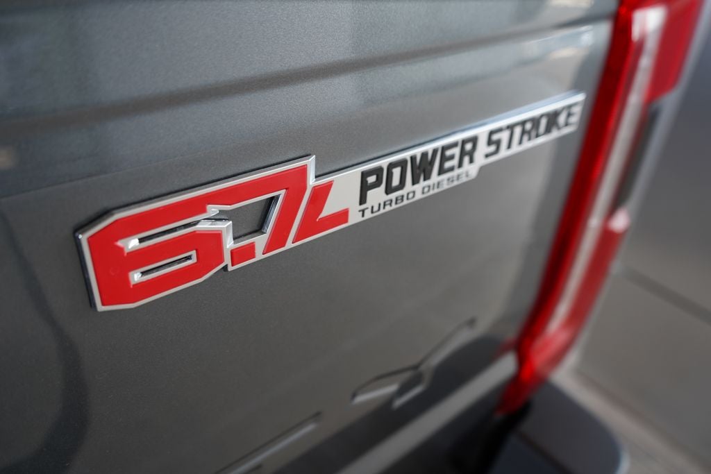 2026 Ford F-250SD Lariat ROUSH
