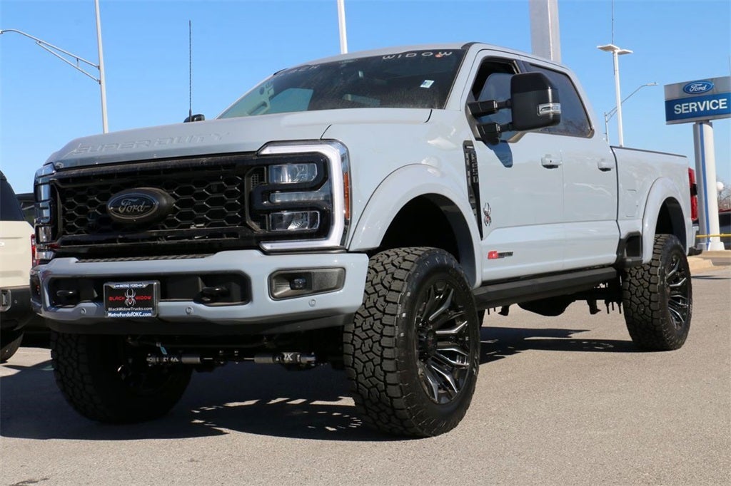 2026 Ford F-250SD Lariat BLACK WIDOW