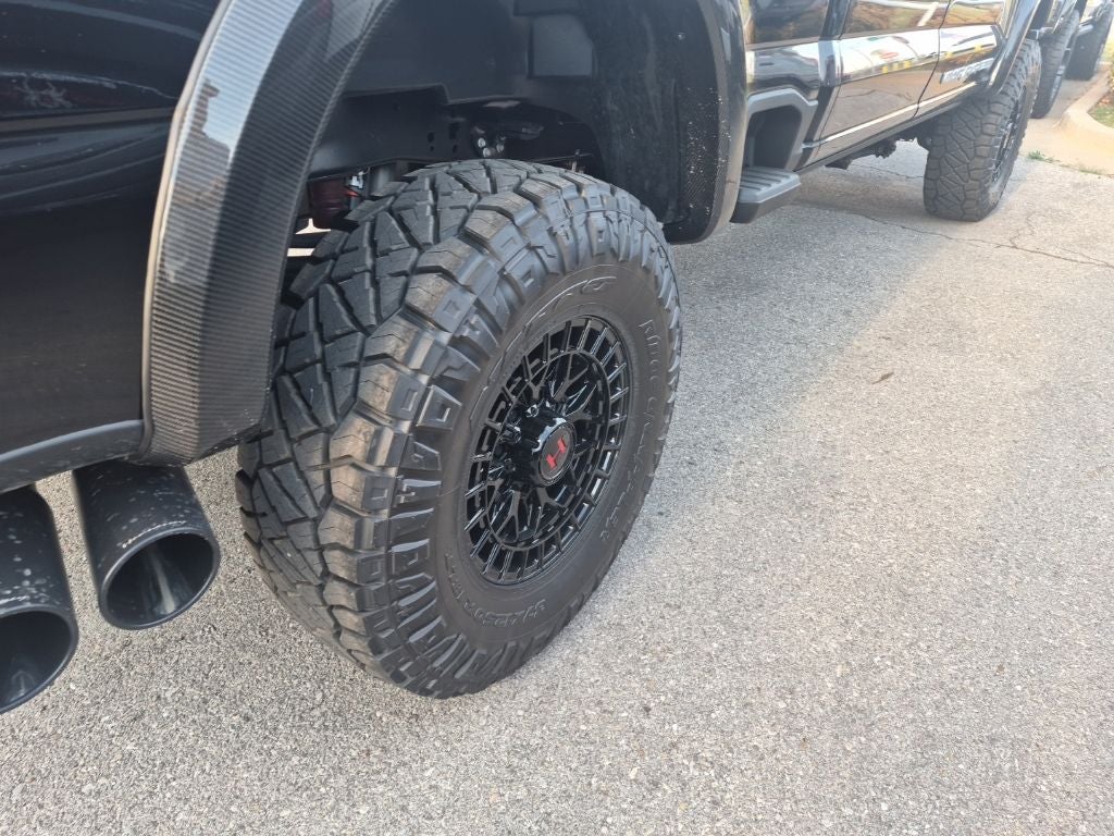2026 Ford F-250SD Lariat Hennessey Velociraptor 1200
