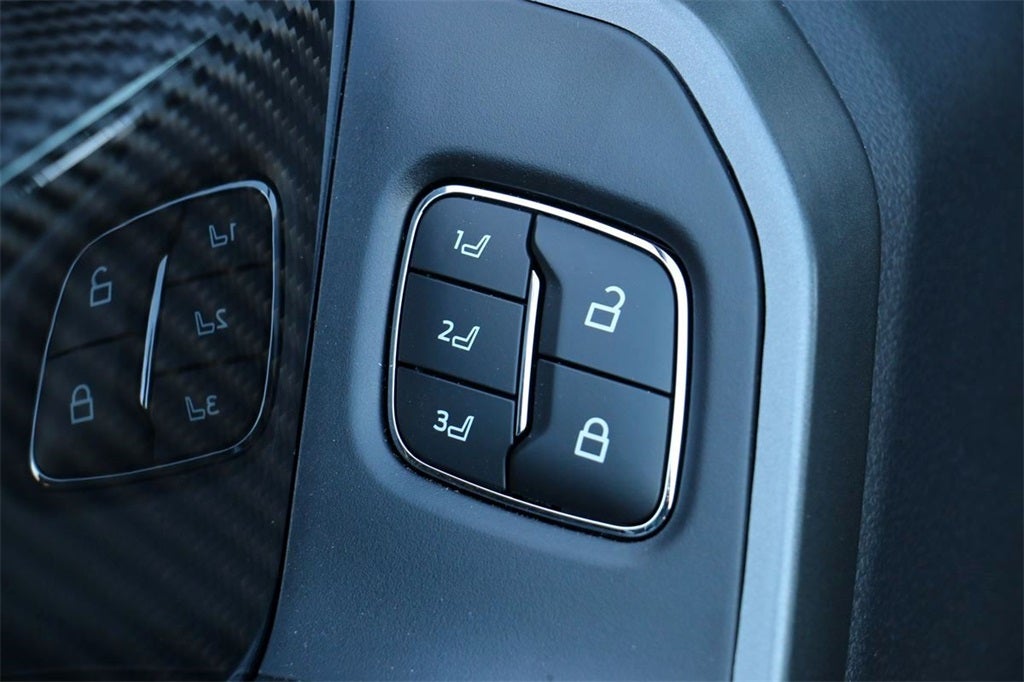 2026 Ford F-250SD Lariat ROUSH