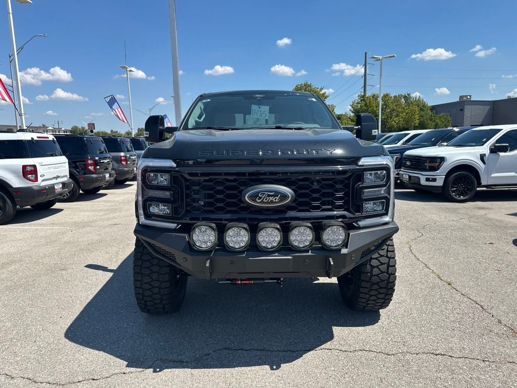 2026 Ford F-250SD Lariat BLACK OPS