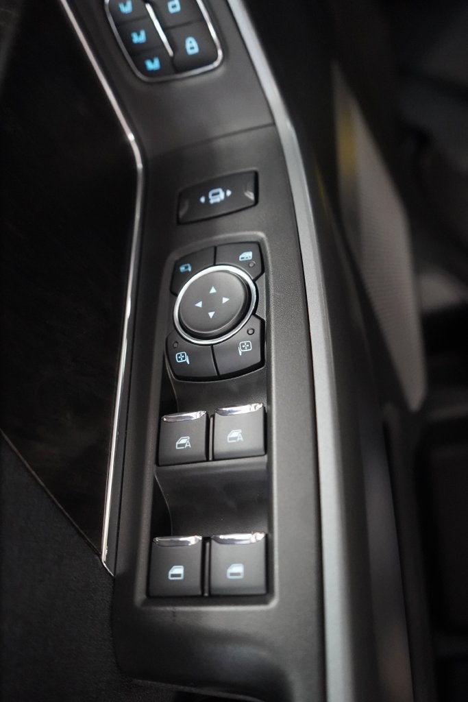 2026 Ford F-250SD Lariat BLACK OPS