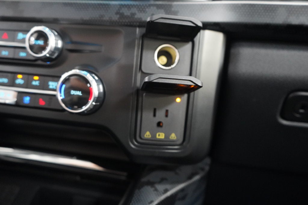 2026 Ford F-250SD Lariat BLACK OPS