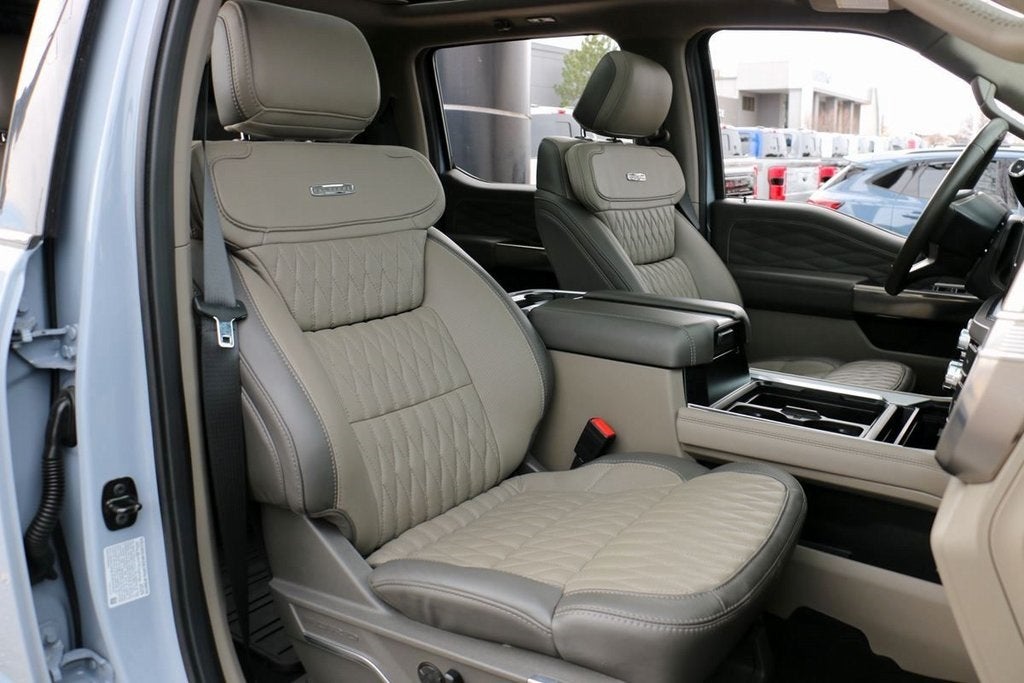 2025 Ford F-250SD Platinum