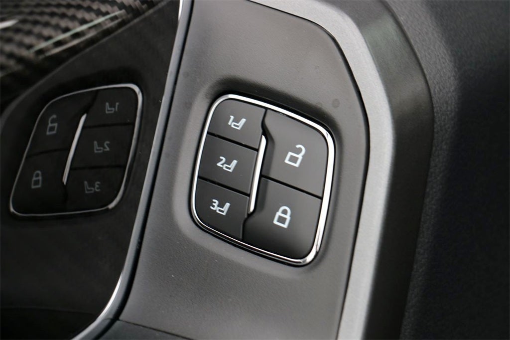 2026 Ford F-250SD Lariat ROUSH