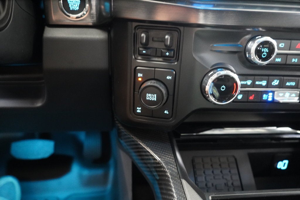 2026 Ford F-250SD Lariat ROUSH