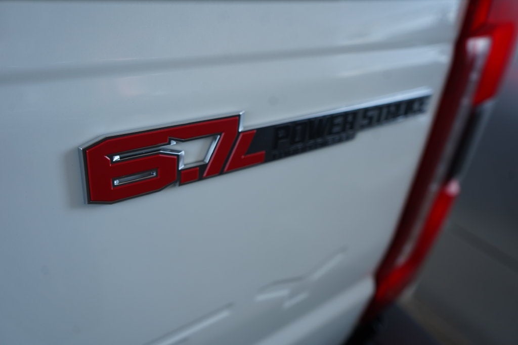 2026 Ford F-250SD Lariat ROUSH