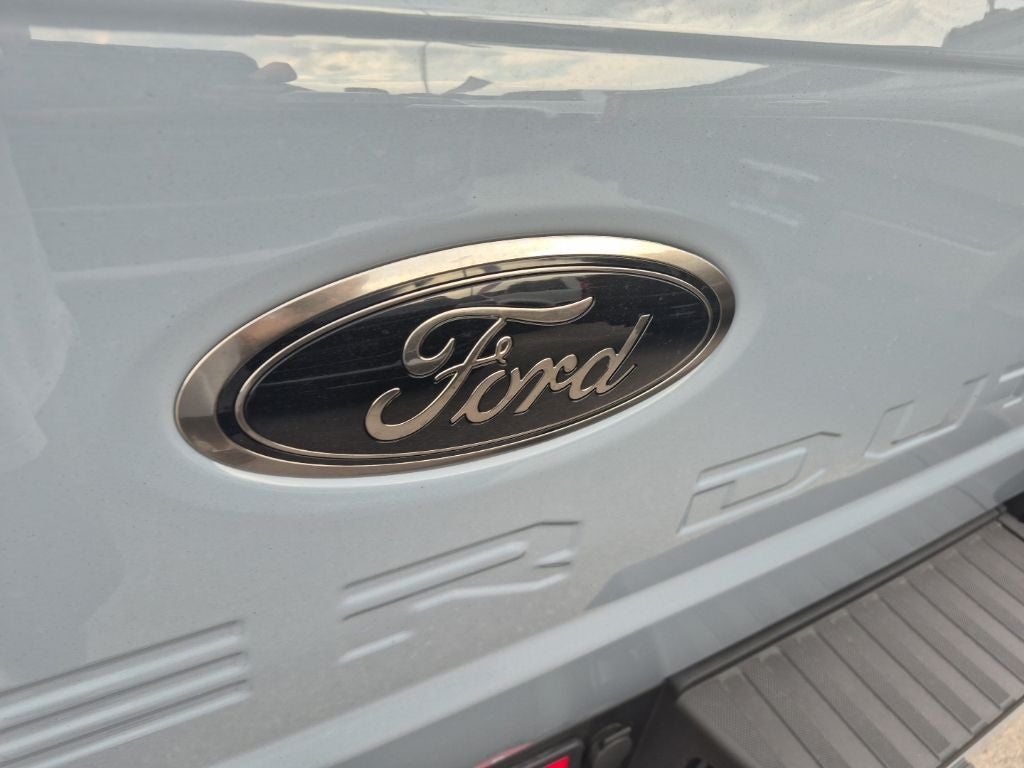 2026 Ford F-250SD Lariat ROUSH
