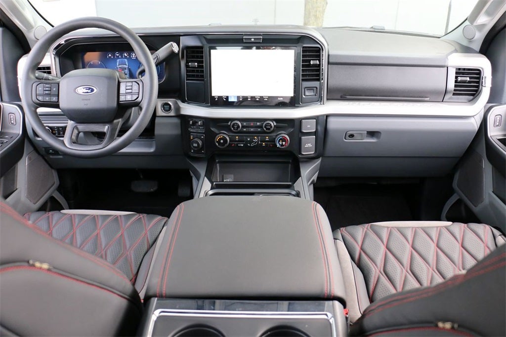 2026 Ford F-250SD XLT BLACK WIDOW