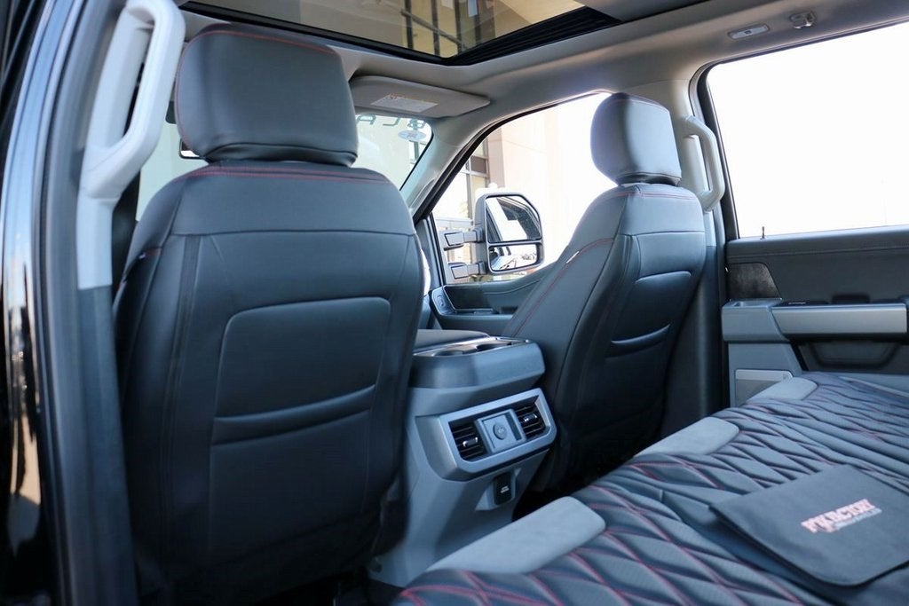 2026 Ford F-250SD XLT BLACK WIDOW