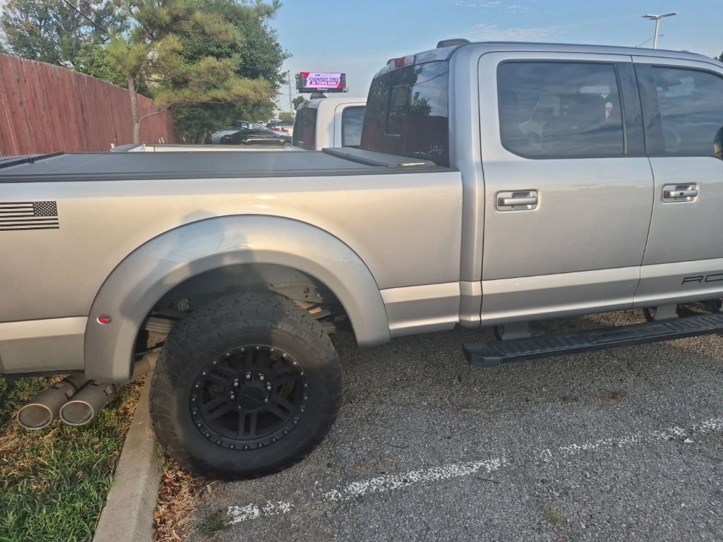 2022 Ford F-250SD Lariat
