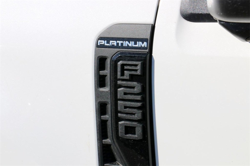 2025 Ford F-250SD Platinum