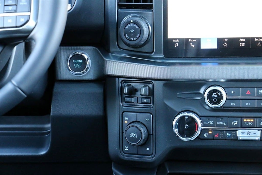 2025 Ford F-250SD Platinum