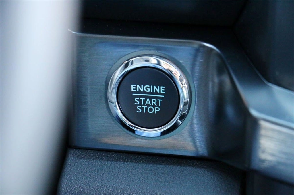 2026 Ford F-350SD Lariat ROUSH