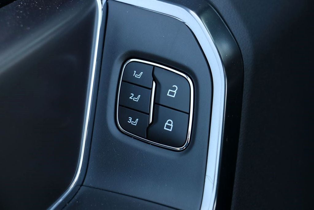 2026 Ford F-350SD Platinum Tremor