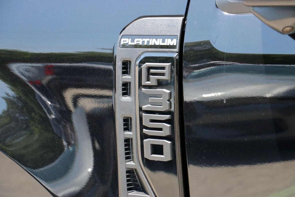 2026 Ford F-350SD Platinum Tremor