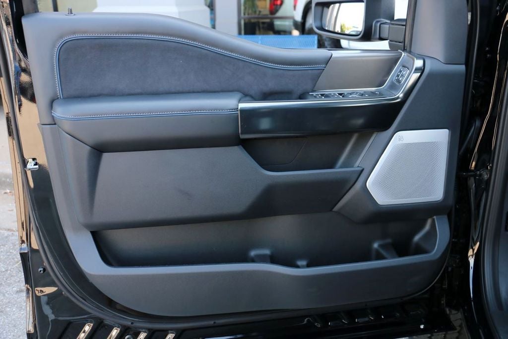 2026 Ford F-350SD Platinum Tremor
