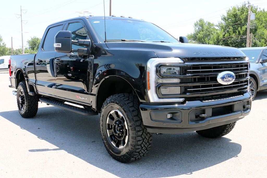 2026 Ford F-350SD Platinum Tremor