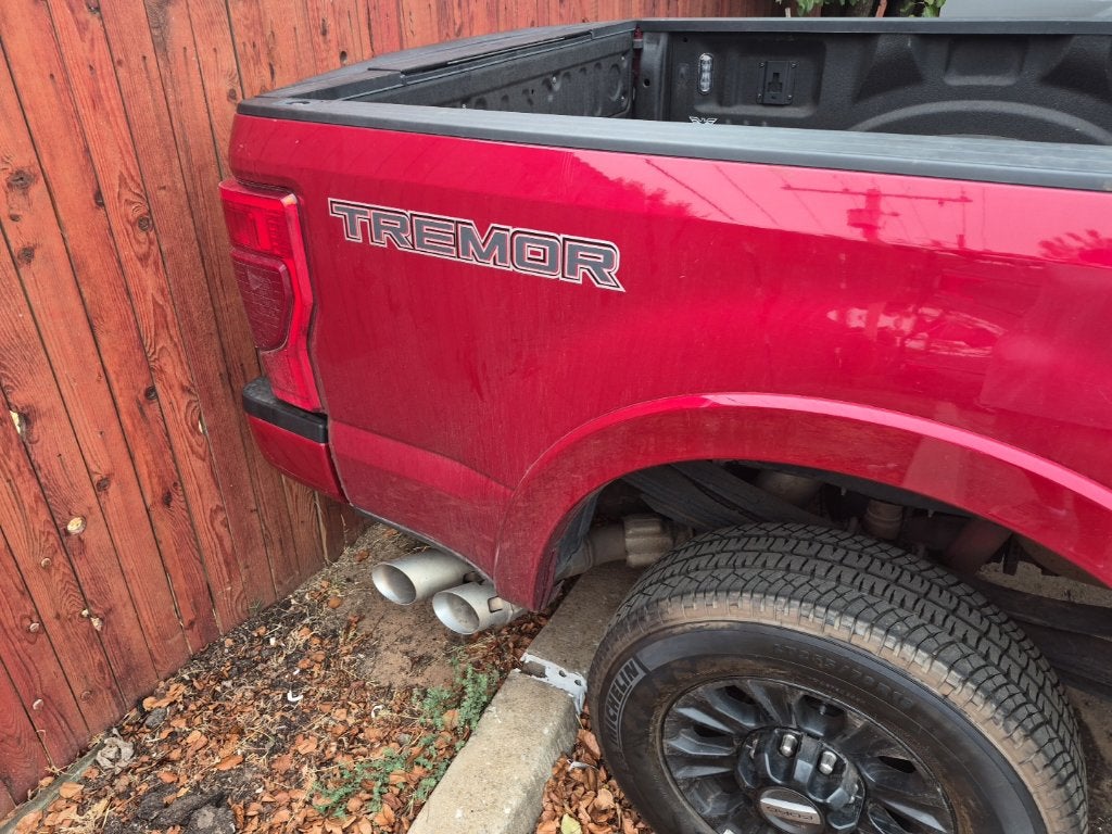 2022 Ford F-350SD Platinum Tremor