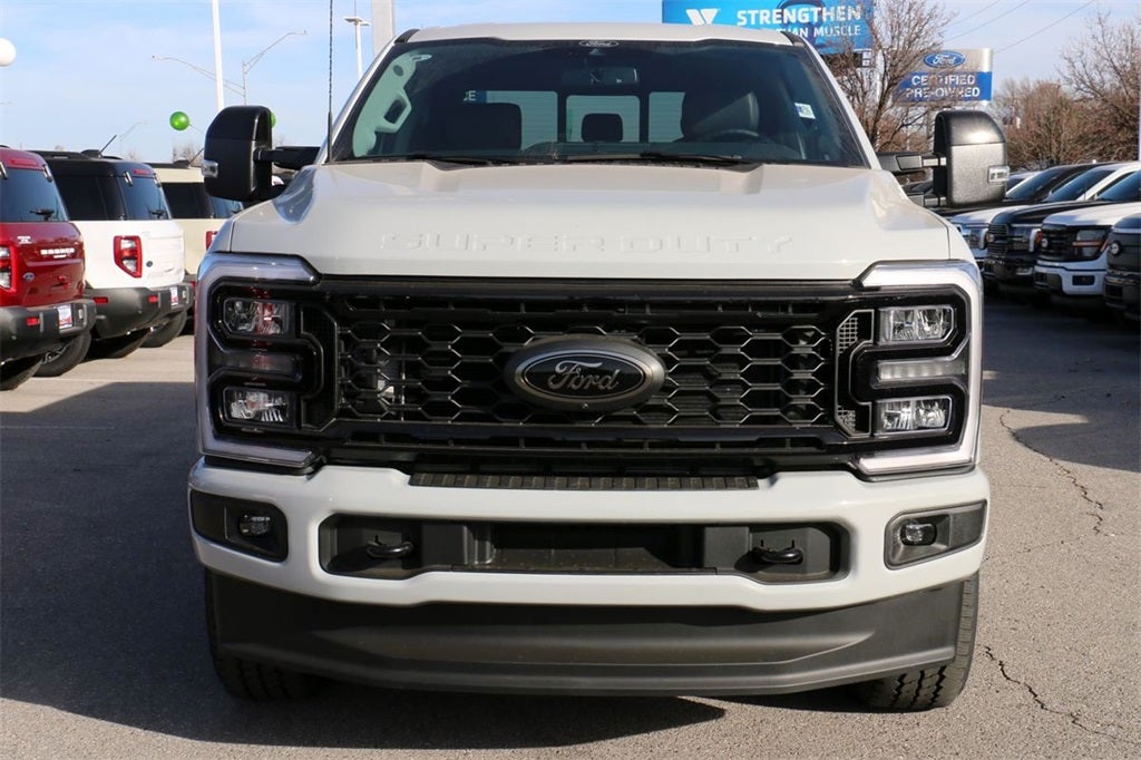 2026 Ford F-350SD Lariat