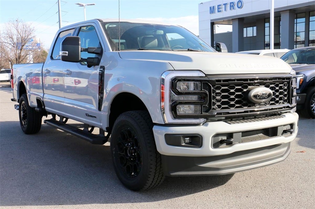 2026 Ford F-350SD Lariat