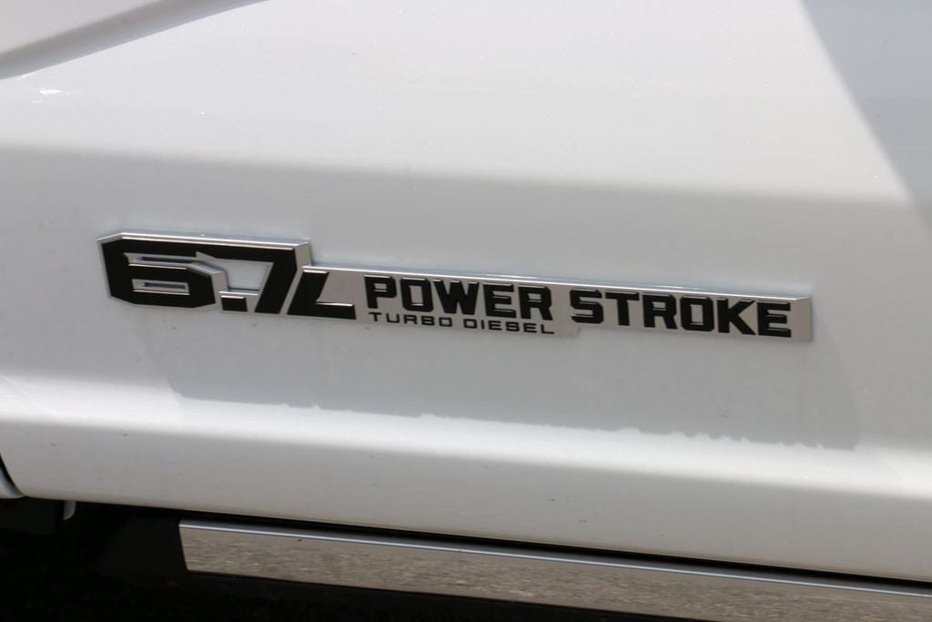 2026 Ford F-350SD Lariat Ultimate Package