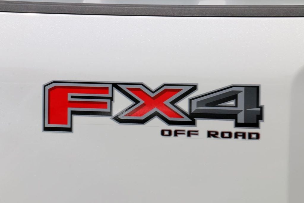 2026 Ford F-350SD Lariat Ultimate Package